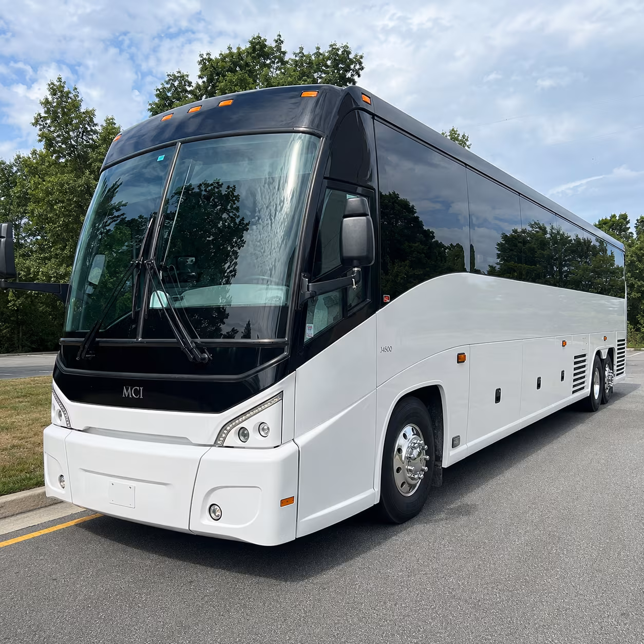 charter bus shuttle service for service members and their units near norwalk