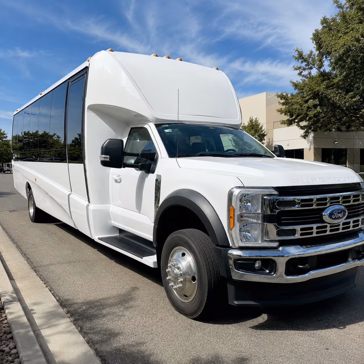 corporate airport transfer buses between norwalk and lax