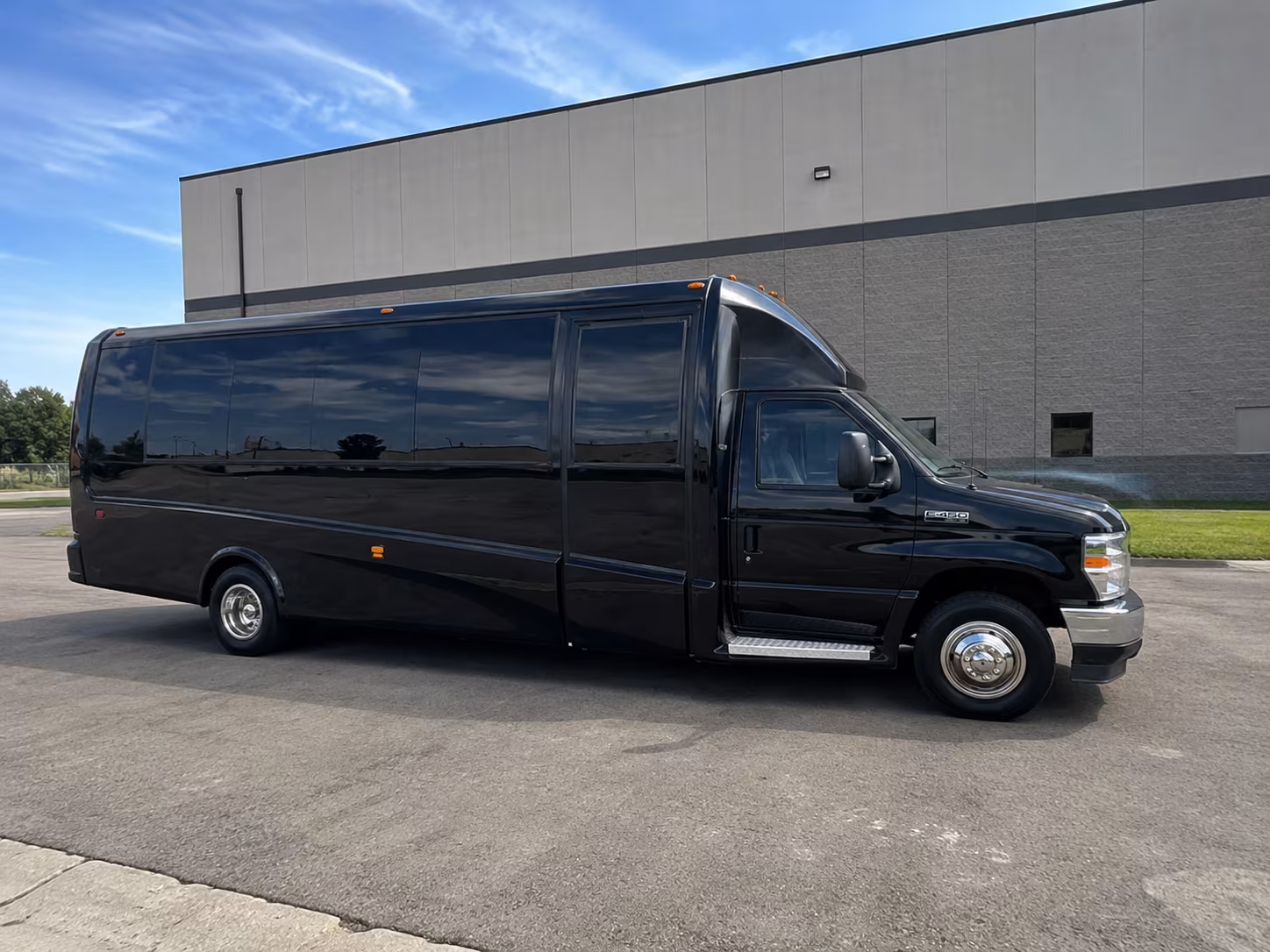 norwalk concert transportation onboard seating
